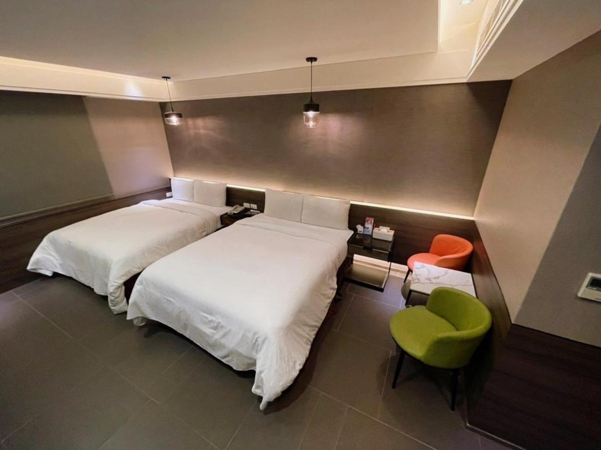Ouge Motel - Fengshan Гаосюн Екстер'єр фото