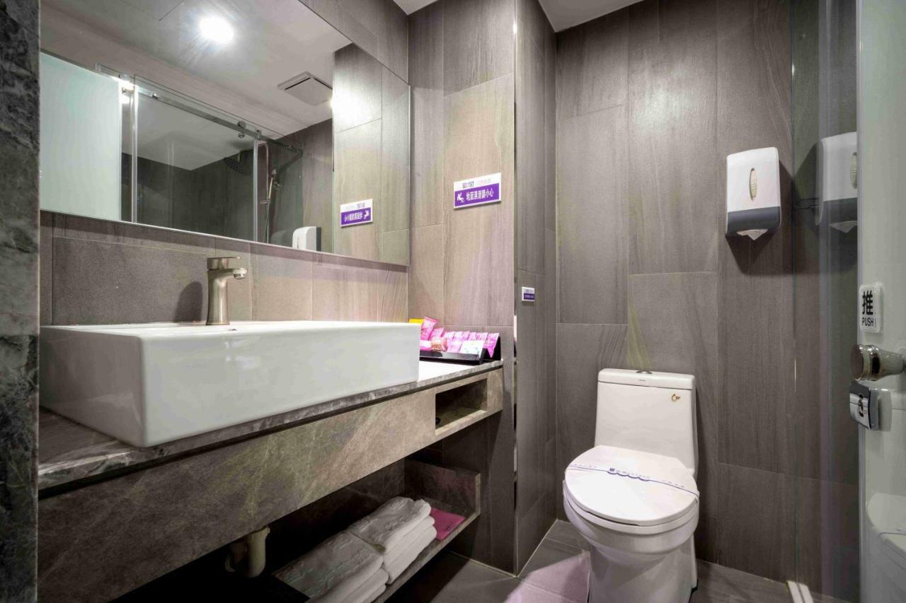 Ouge Motel - Fengshan Гаосюн Екстер'єр фото