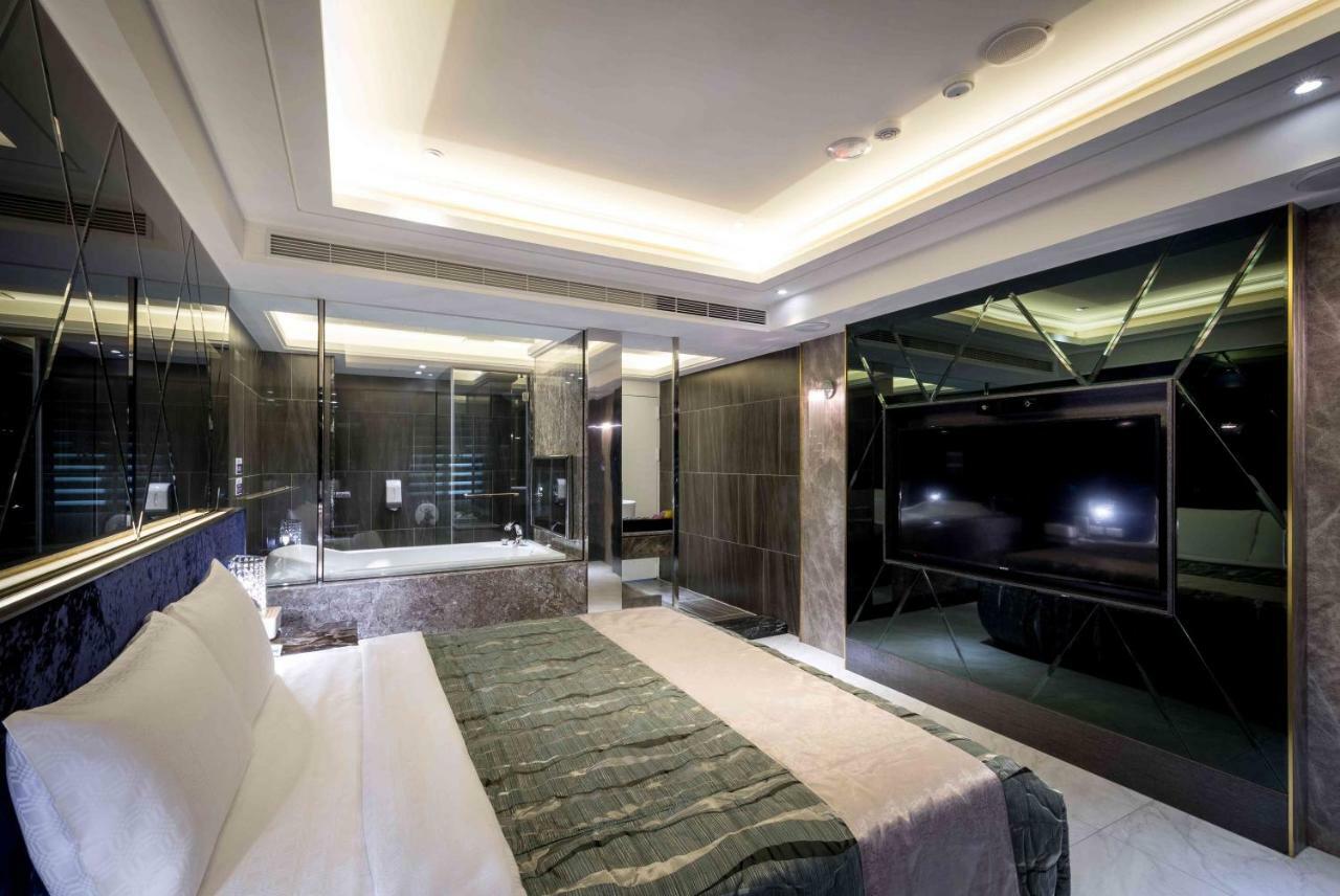 Ouge Motel - Fengshan Гаосюн Екстер'єр фото